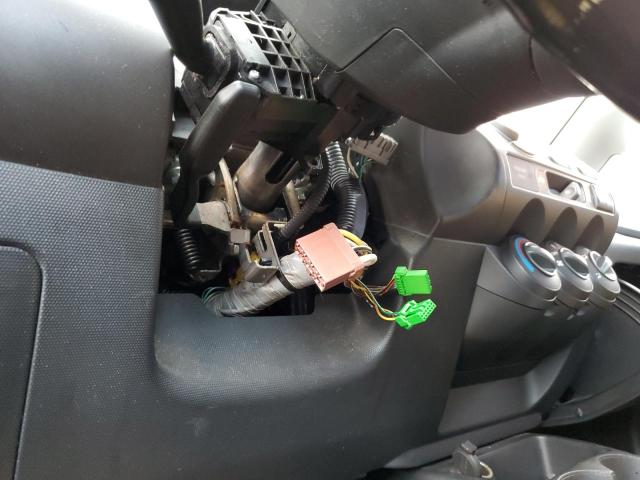 Photo 9 from auction – 2007 HONDA FIT with VIN JHMGD38617S064137