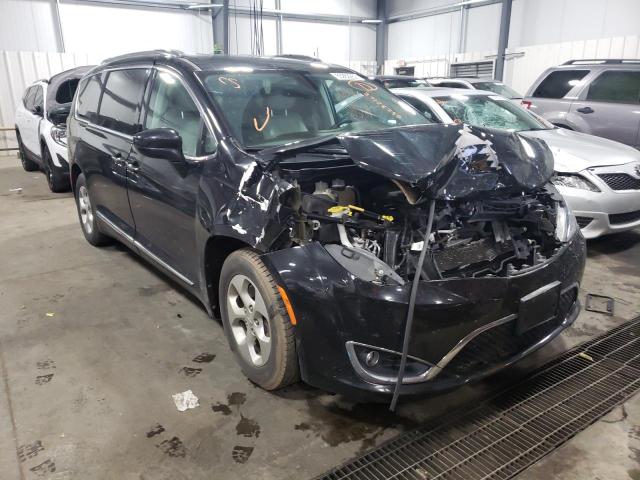 CHRYSLER PACIFICA T 2017 with VIN 2C4RC1EG5HR570541 - Photo from auction