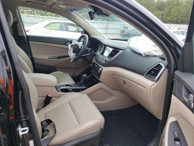 Photo 5 from auction – 2017 HYUNDAI TUCSON LIM with VIN KM8J33A27HU368317