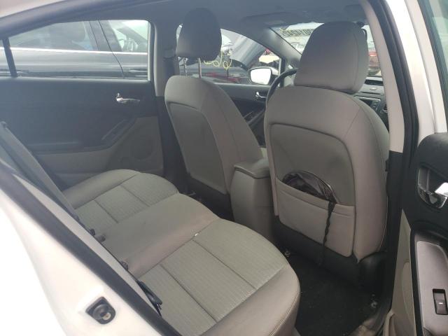 Photo 6 from auction – 2015 KIA FORTE LX with VIN KNAFX4A66F5333361