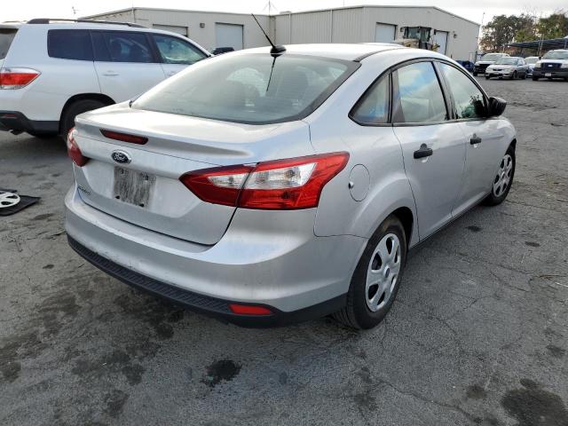 Photo 4 from auction – 2012 FORD FOCUS S with VIN 1FAHP3E2XCL295319