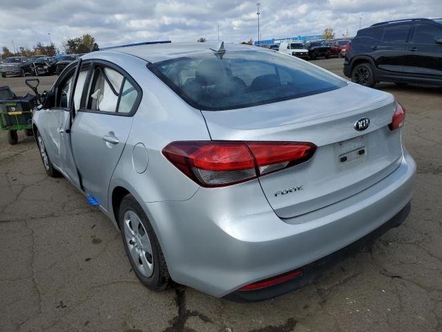 Photo 3 from auction – 2017 KIA FORTE LX with VIN 3KPFK4A71HE135675