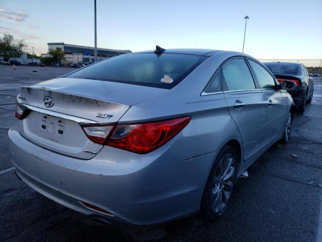 Photo 4 from auction – 2012 HYUNDAI SONATA SE with VIN 5NPEC4AB6CH376617
