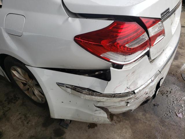 Photo 9 from auction – 2012 HYUNDAI GENESIS 3. with VIN KMHGC4DD2CU204575