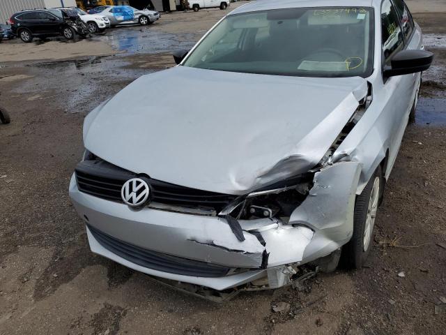 Photo 9 from auction – 2014 VOLKSWAGEN JETTA BASE with VIN 3VW2K7AJXEM318356