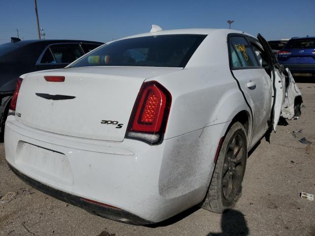 Photo 4 from auction – 2016 CHRYSLER 300 S with VIN 2C3CCAGG5GH270669