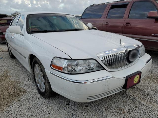 Photo 1 from auction – 2008 LINCOLN TOWN CAR S with VIN 2LNHM82VX8X658447