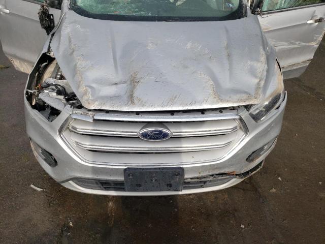 Photo 7 from auction – 2019 FORD ESCAPE SE with VIN 1FMCU9GDXKUB84207