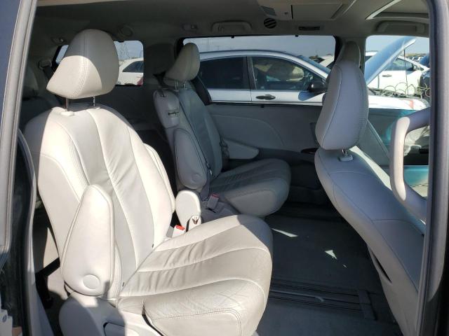 Photo 6 from auction – 2011 TOYOTA SIENNA XLE with VIN 5TDYK3DC8BS026347