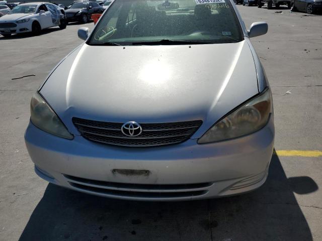 Photo 9 from auction – 2004 TOYOTA CAMRY LE with VIN 4T1BE32K64U885616