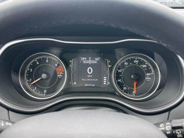 Photo 8 from auction – 2019 JEEP CHEROKEE L with VIN 1C4PJLLB1KD187139