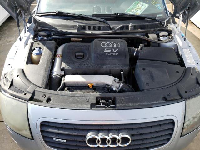 Photo 7 from auction – 2002 AUDI TT QUATTRO with VIN TRUWT28N521026660