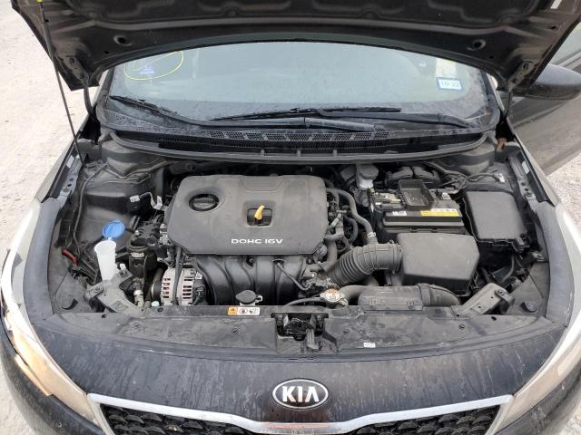 Photo 7 from auction – 2017 KIA FORTE LX with VIN 3KPFK4A77HE066586