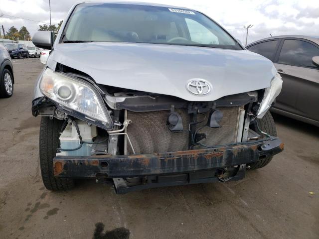 Photo 9 from auction – 2014 TOYOTA SIENNA LE with VIN 5TDJK3DC3ES082055