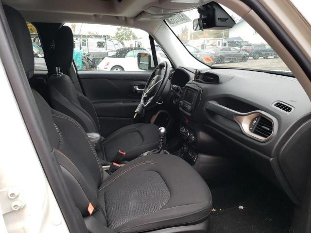Photo 5 from auction – 2016 JEEP RENEGADE L with VIN ZACCJBBW6GPC83614