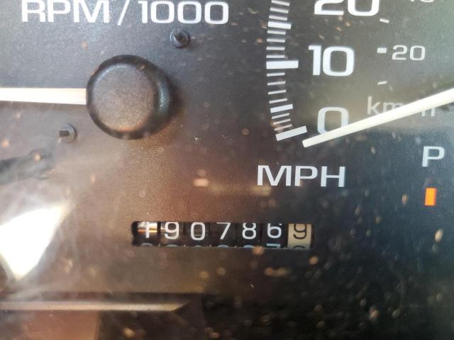 Photo 8 from auction – 2000 CADILLAC ESCALADE L with VIN 1GYEK63R9YR218856