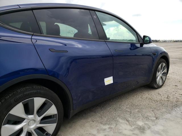 Photo 9 from auction – 2022 TESLA MODEL Y with VIN 7SAYGDEE4NF311274