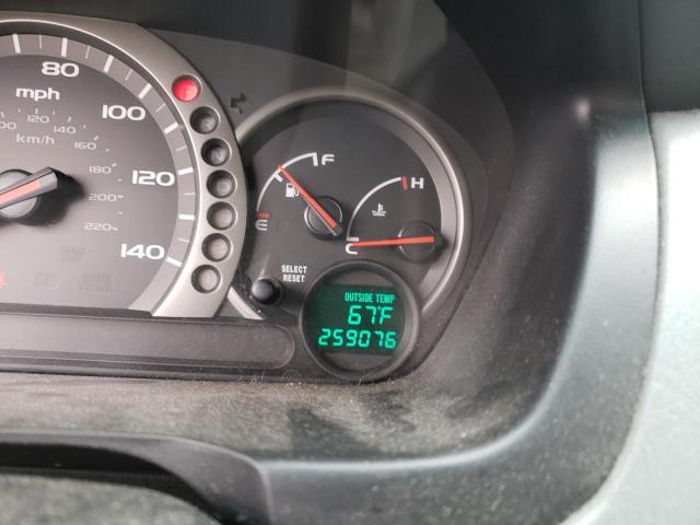 Photo 8 from auction – 2004 HONDA PILOT EX with VIN 5FNYF18494B001542
