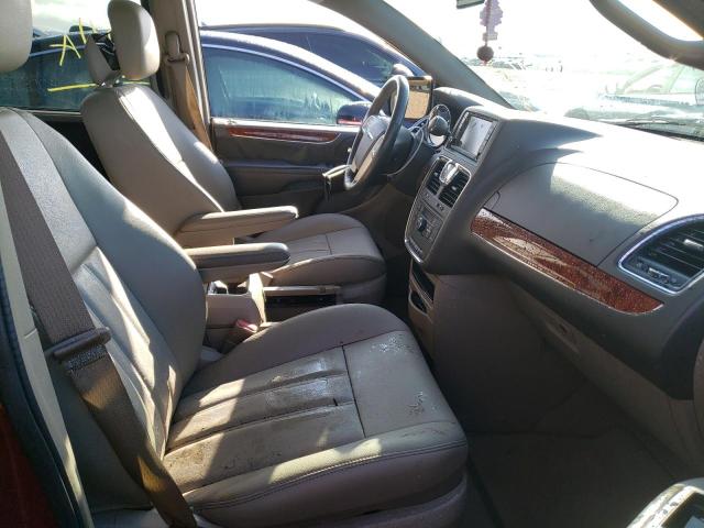 Photo 5 from auction – 2016 CHRYSLER TOWN & COU with VIN 2C4RC1BG9GR174423