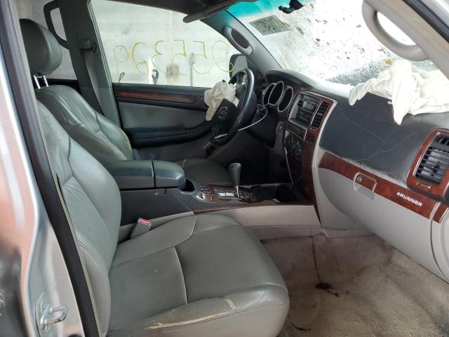 Photo 5 from auction – 2004 TOYOTA 4RUNNER SR with VIN JTEZU14R248009456