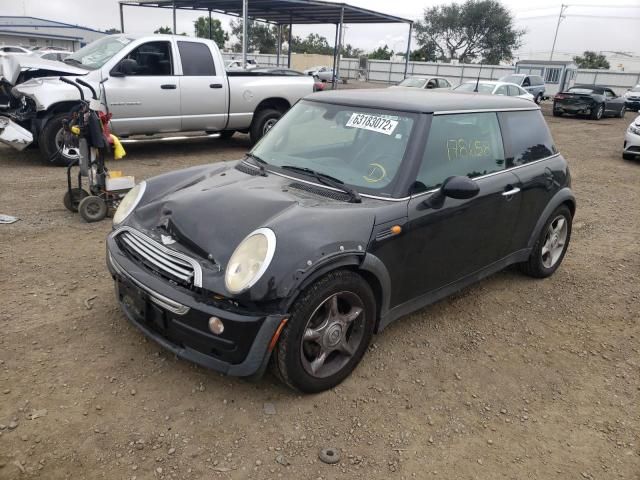Photo 2 from auction – 2004 MINI COOPER with VIN WMWRC33434TJ54315