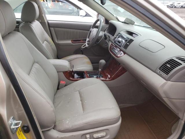 Photo 5 from auction – 2005 TOYOTA CAMRY LE with VIN 4T1BF30K95U098791
