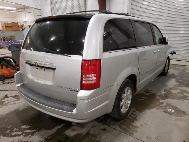 Photo 4 from auction – 2010 CHRYSLER TOWN & COU with VIN 2A4RR5DX2AR128226