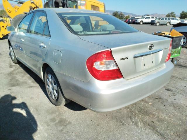 Photo 3 from auction – 2002 TOYOTA CAMRY LE with VIN JTDBE32K020017796