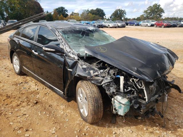 HYUNDAI SONATA HYB 2012 with VIN KMHEC4A42CA060233 - Photo from auction