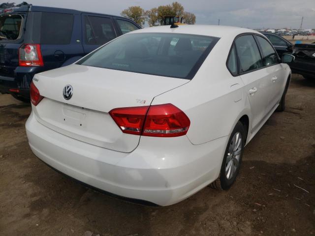 Photo 4 from auction – 2014 VOLKSWAGEN PASSAT S with VIN 1VWAT7A30EC101040