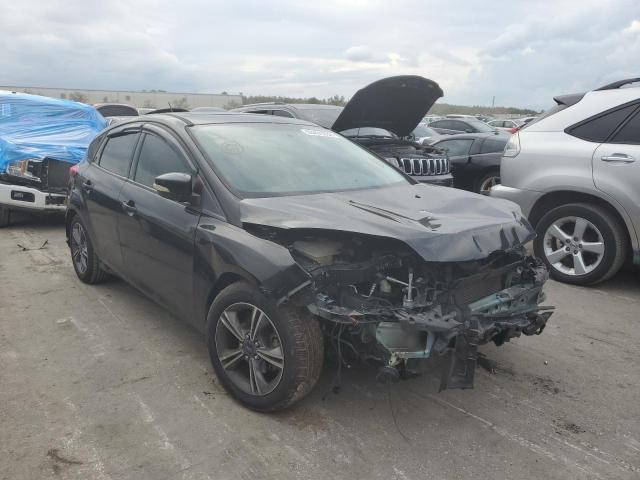 FORD FOCUS SE 2014 مع رقم تعريف المركبة 1FADP3K22EL274843 - صورة من المزاد