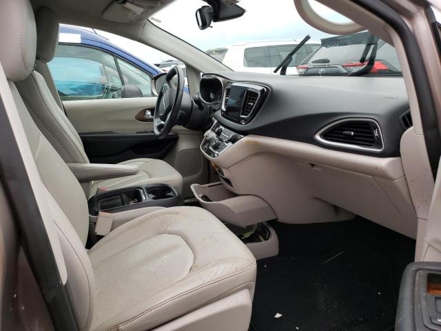 Photo 5 from auction – 2017 CHRYSLER PACIFICA T with VIN 2C4RC1BG0HR712170