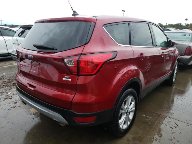 Photo 4 from auction – 2019 FORD ESCAPE SE with VIN 1FMCU0GD4KUB95814