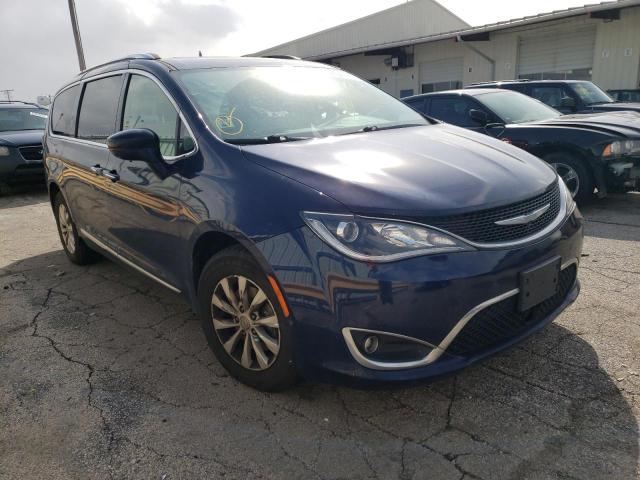CHRYSLER PACIFICA T 2018 with VIN 2C4RC1BGXJR170971 - Photo from auction