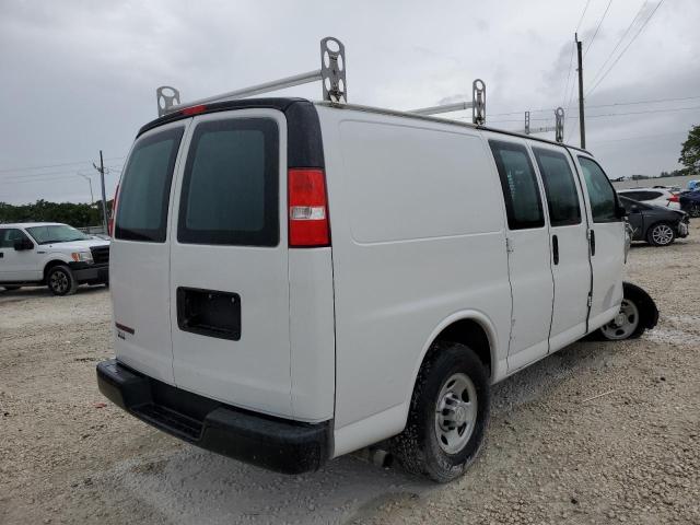 Photo 4 from auction – 2018 CHEVROLET EXPRESS G2 with VIN 1GCWGAFP4J1336200