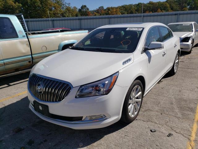 Photo 2 from auction – 2016 BUICK LACROSSE with VIN 1G4GB5G3XGF110319