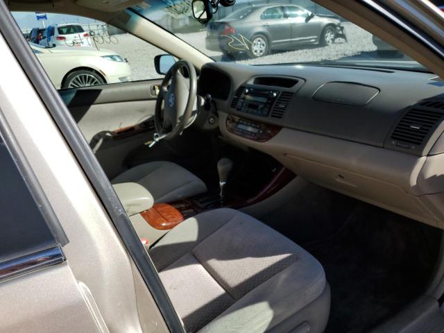 Photo 5 from auction – 2004 TOYOTA CAMRY LE with VIN 4T1BE32K34U815880