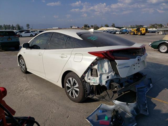 Photo 3 from auction – 2017 TOYOTA PRIUS PRIM with VIN JTDKARFP4H3053986