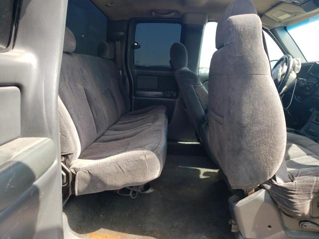Photo 6 from auction – 2000 CHEVROLET SILVERADO with VIN 2GCEC19TXY1277934