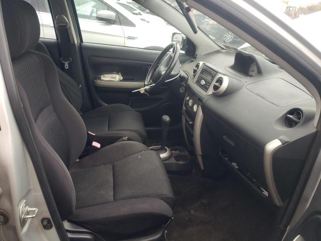 Photo 5 from auction – 2005 TOYOTA SCION XA with VIN JTKKT624550082410