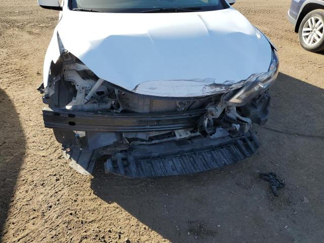 Photo 9 from auction – 2017 NISSAN SENTRA S with VIN 3N1AB7AP3HY261968