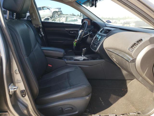 Photo 5 from auction – 2017 NISSAN ALTIMA 2.5 with VIN 1N4AL3AP0HC223860