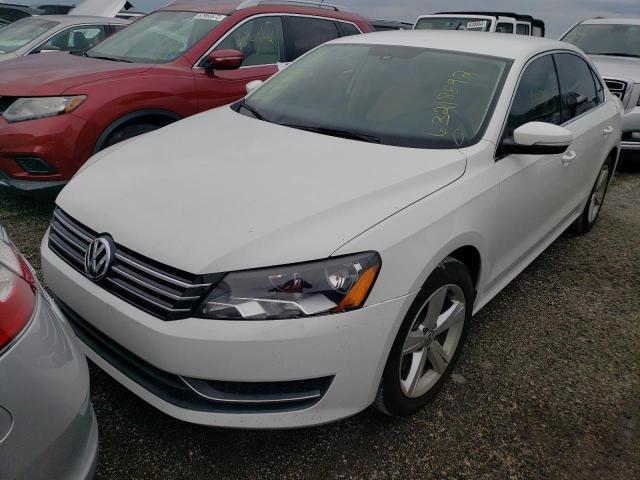 Photo 2 from auction – 2015 VOLKSWAGEN PASSAT SE with VIN 1VWBS7A30FC021570