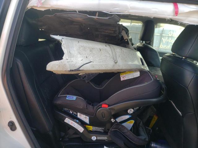 Photo 6 from auction – 2016 TOYOTA HIGHLANDER with VIN 5TDJKRFH1GS282513