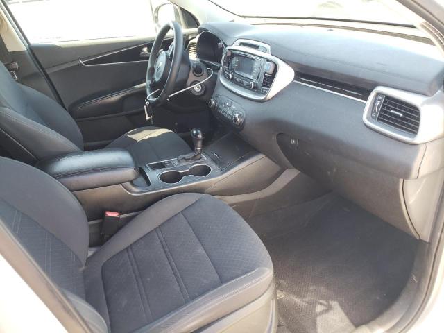 Photo 5 from auction – 2018 KIA SORENTO LX with VIN 5XYPG4A34JG367392