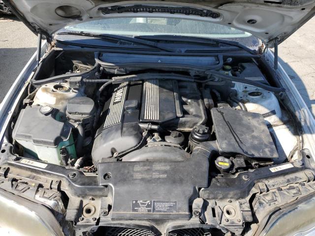 Photo 7 from auction – 2004 BMW 325 XI with VIN WBAEU33434PR10584