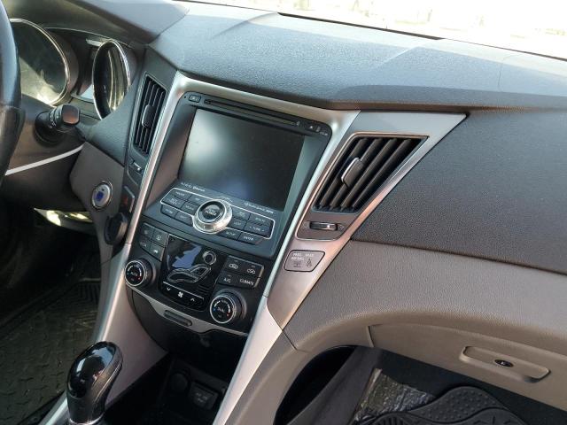 Photo 9 from auction – 2013 HYUNDAI SONATA HYB with VIN KMHEC4A43DA079813