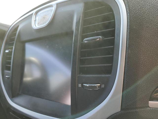 Photo 9 from auction – 2013 CHRYSLER 300C with VIN 2C3CCAET6DH674043