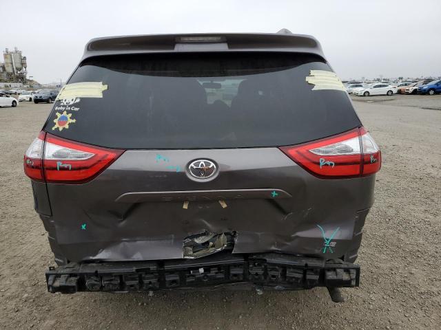 Photo 9 from auction – 2017 TOYOTA SIENNA LE with VIN 5TDKZ3DC9HS832532