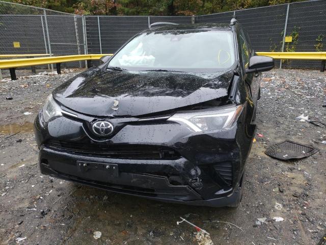 Photo 9 from auction – 2017 TOYOTA RAV4 LE with VIN 2T3BFREV6HW561536